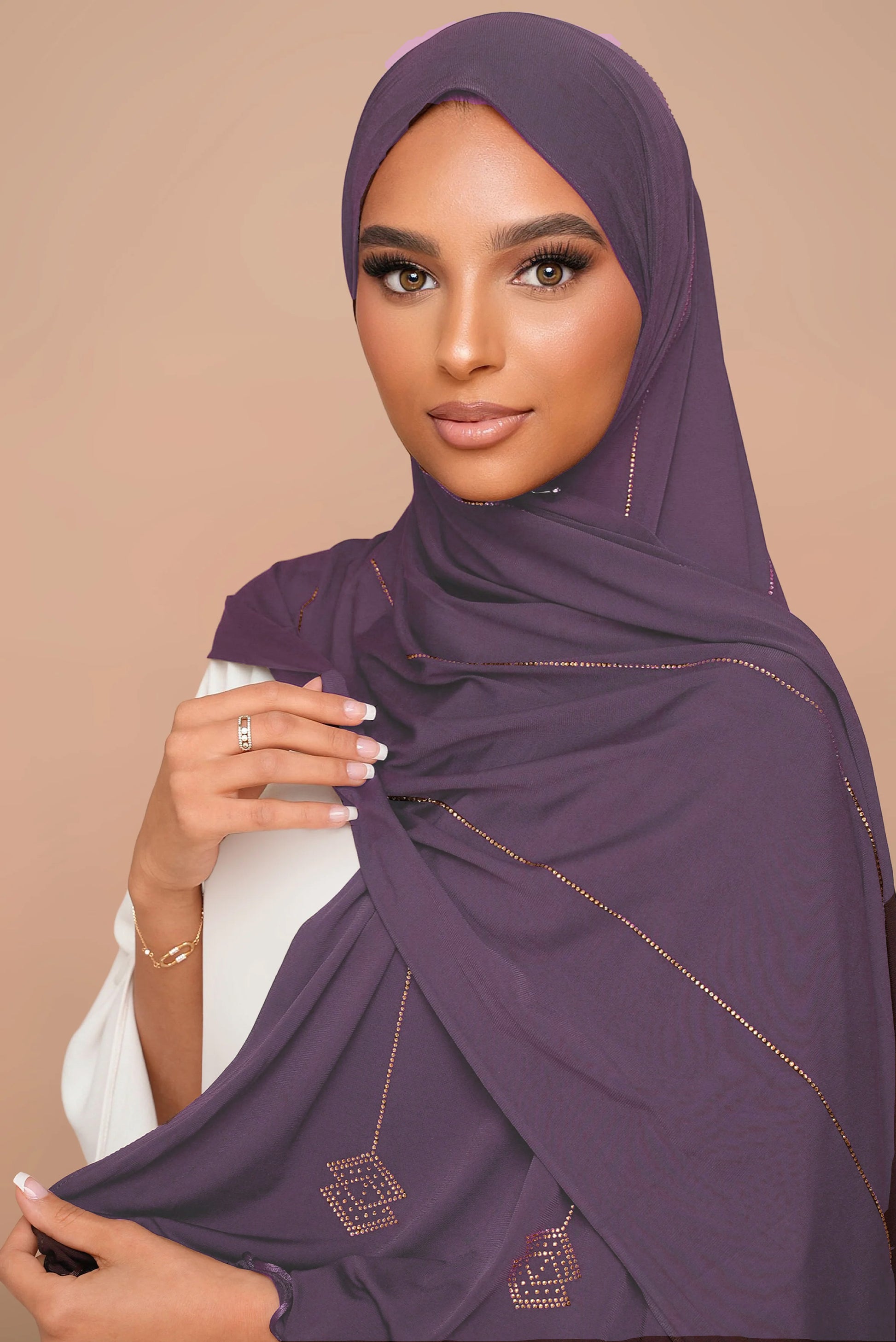 Hijab Strass Froufrou Jersey Premium BYNOUR - Strass Scintillants et Bord Froufrou Élégant, pour Quotidien et Occasion Spéciale