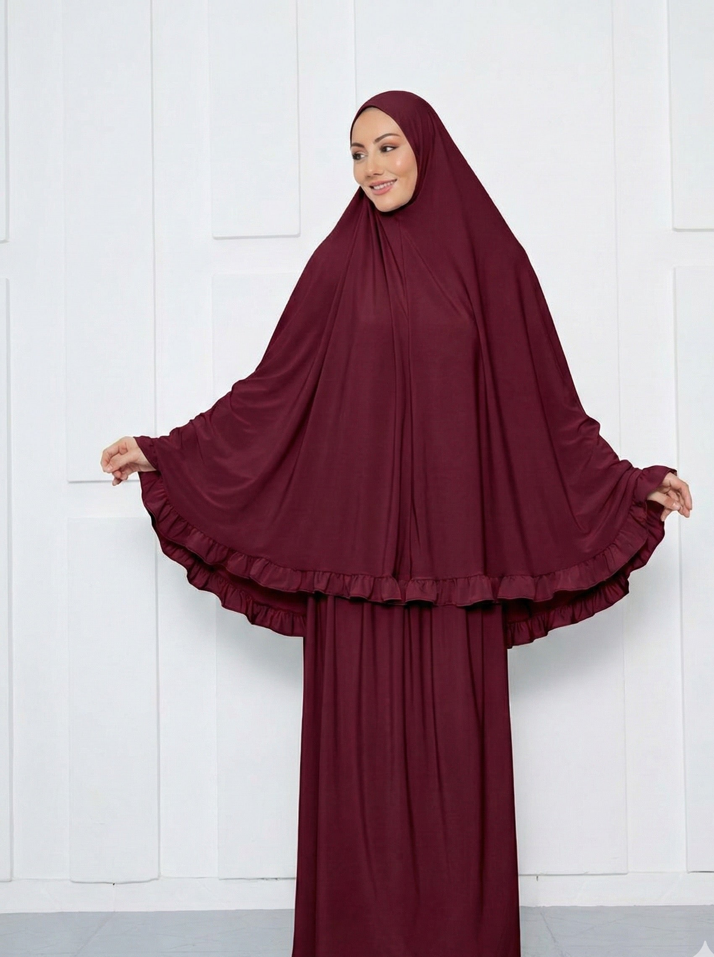 Tenue de Prière Bordeau Ramadan 2026 : Élégance de Prière Chic et Confort
