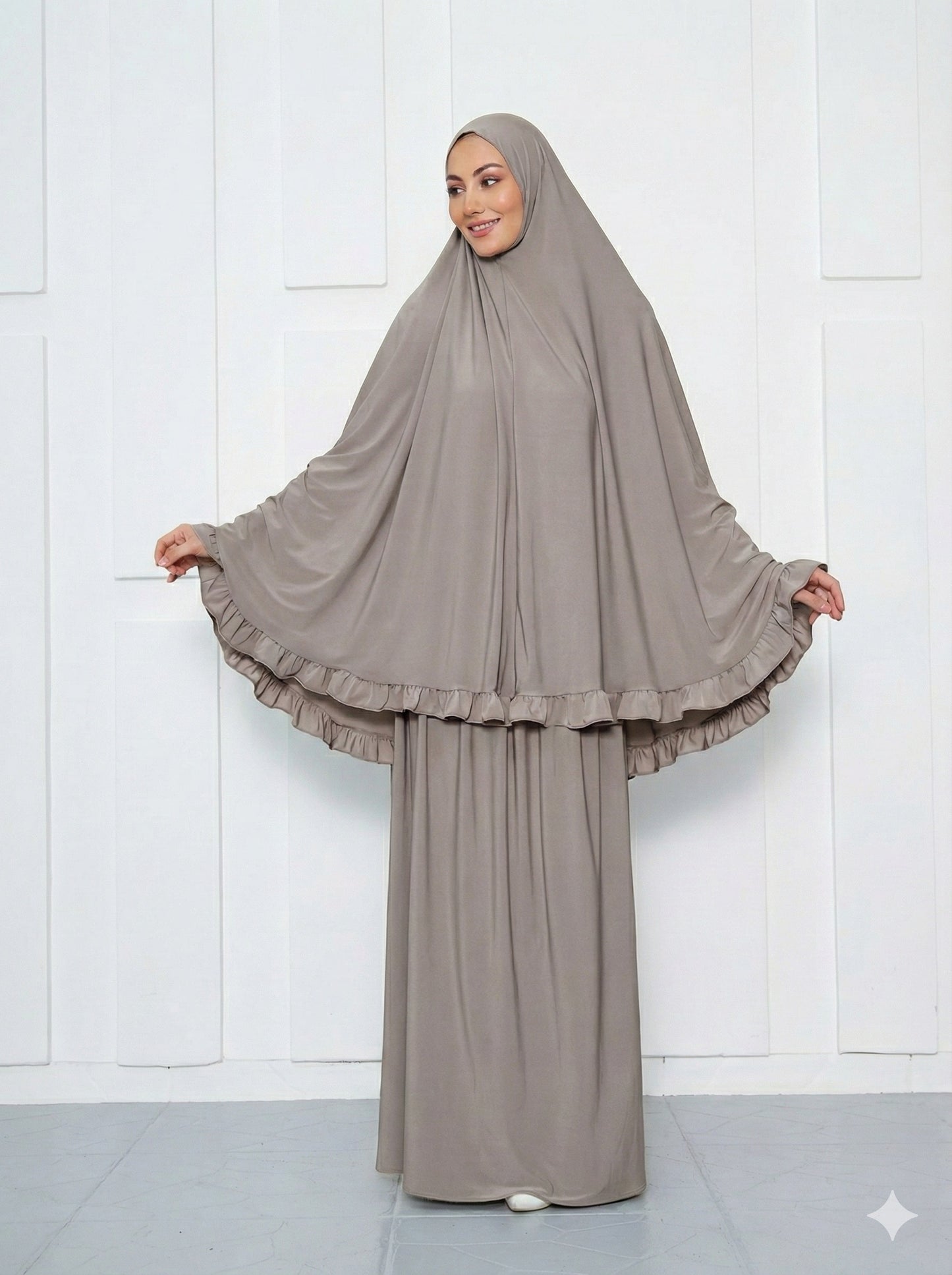 Tenue de Prière Taupe clair Ramadan 2026 : Élégance de Prière Chic et Confort