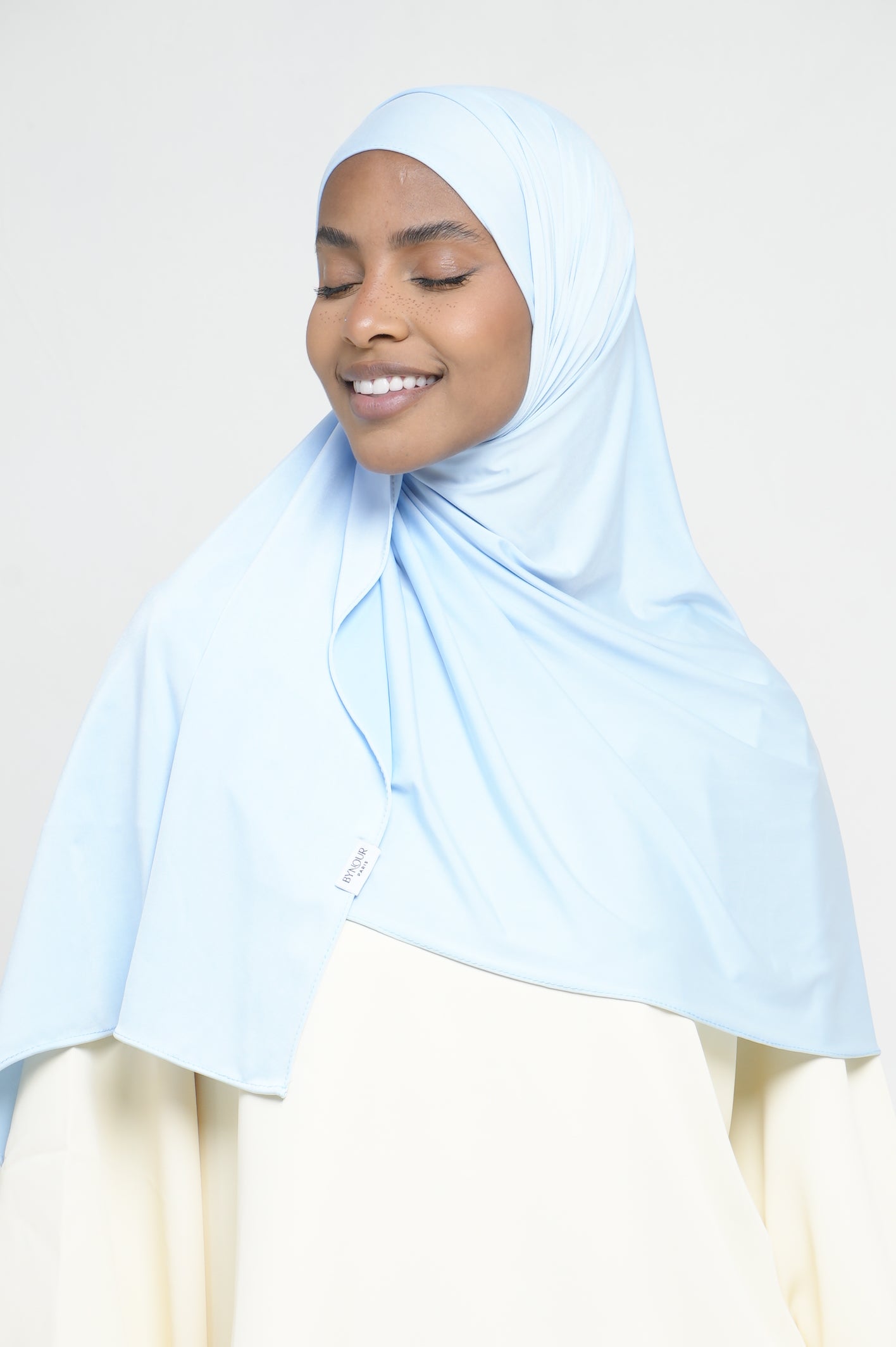 Hijab Jersey Liquid Bleu Ciel BY NOUR – vue produit 3