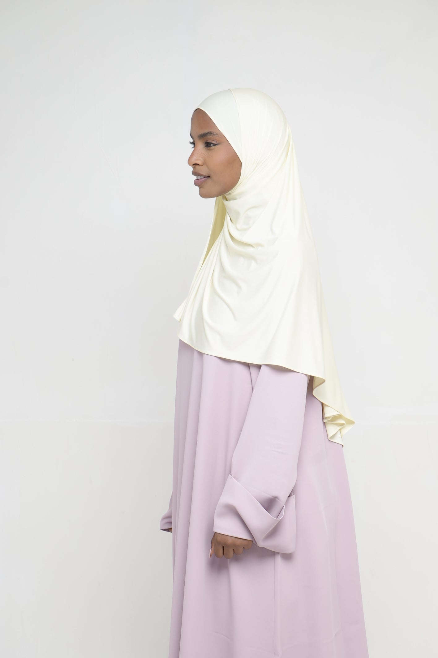 Hijab Jersey Liquid Jaune Pastel BY NOUR – vue produit 2