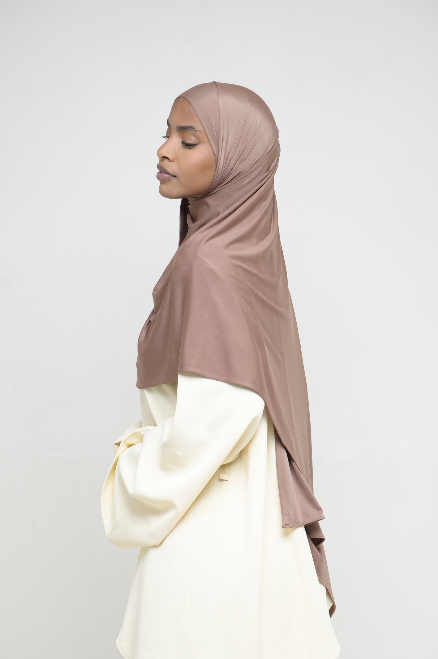 Hijab Jersey Liquid Noisette BY NOUR – vue produit 4