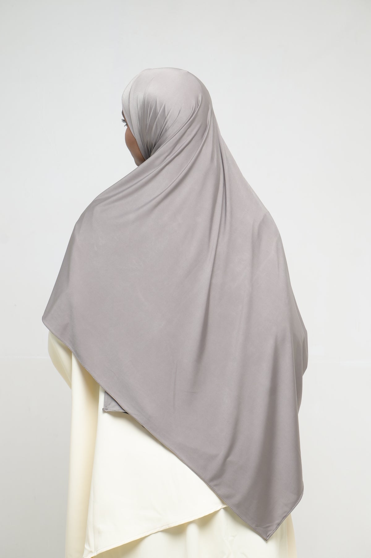 Hijab Jersey Liquid Vert Kaki BY NOUR – vue produit 3