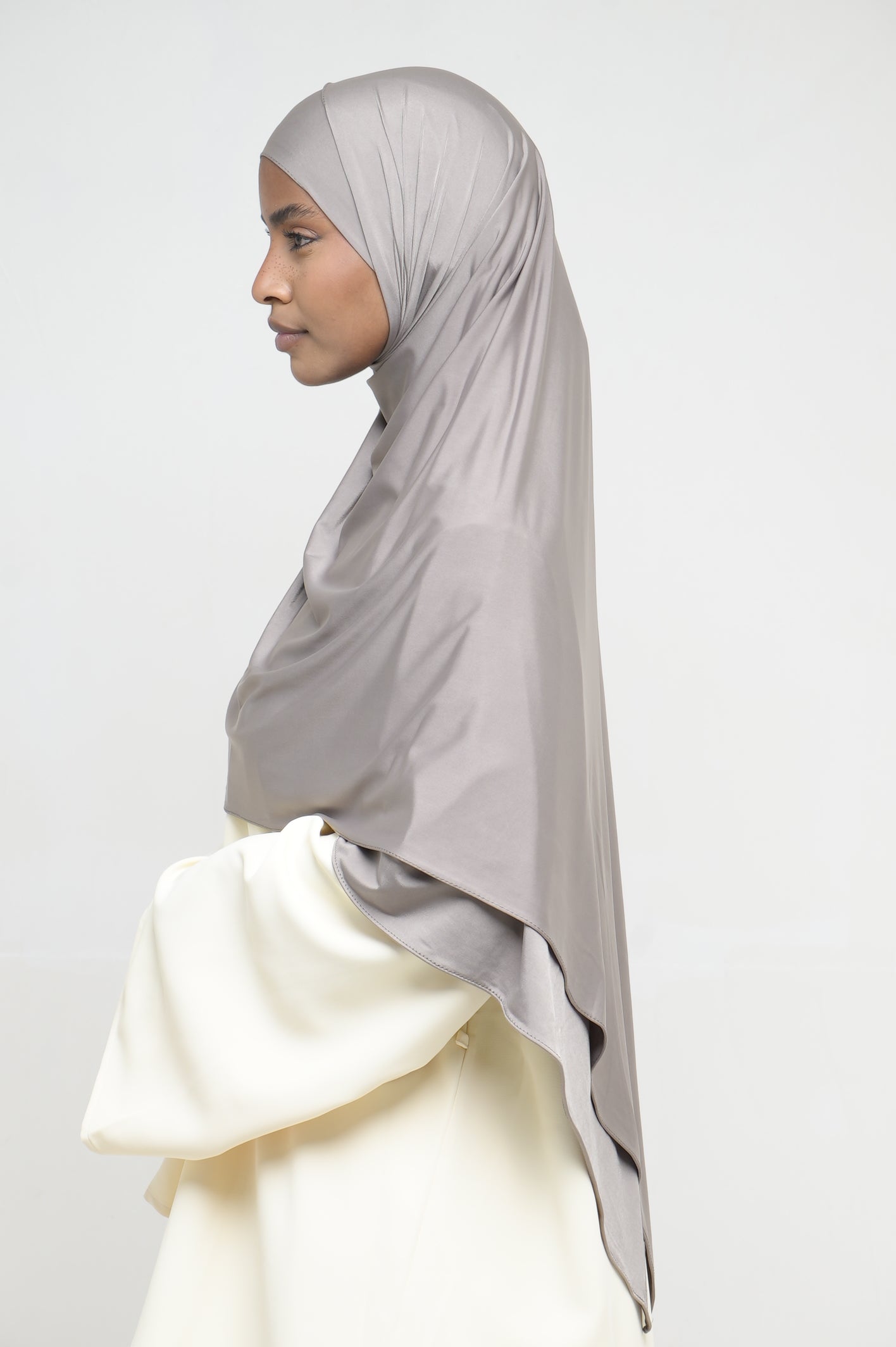 Hijab Jersey Liquid Vert Kaki BY NOUR – vue produit 2