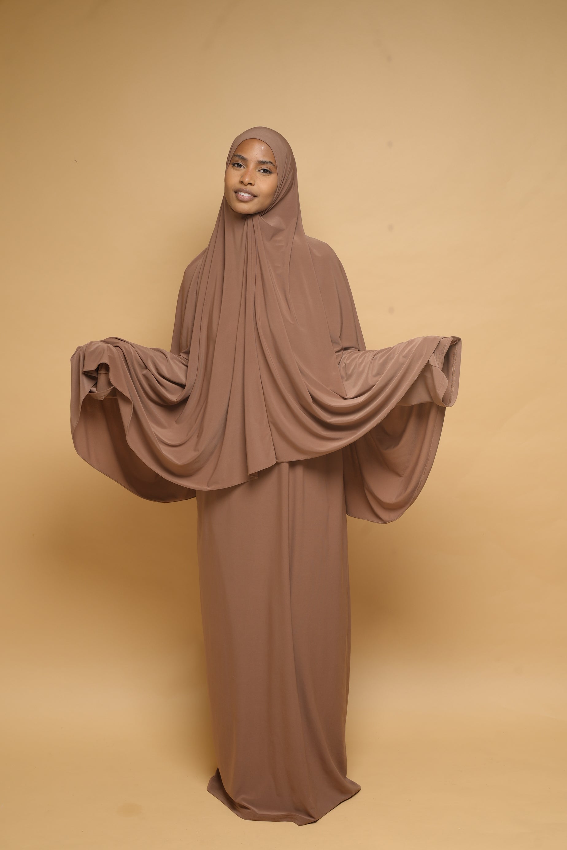 Robe de prière Abaya et Khimar BY NOUR Mocca - vue 2